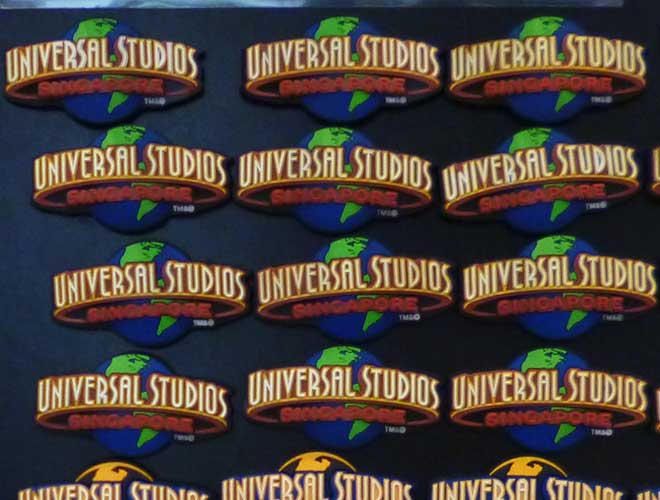 Budget souvenir at USS
