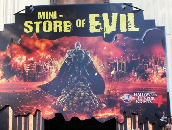 Mini-store of Evil HHN4