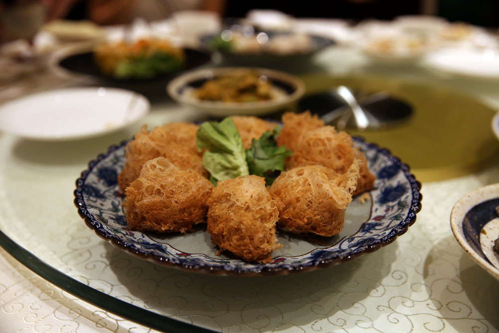 Crispy Yam Pastry with Custard Salted Egg Yolk