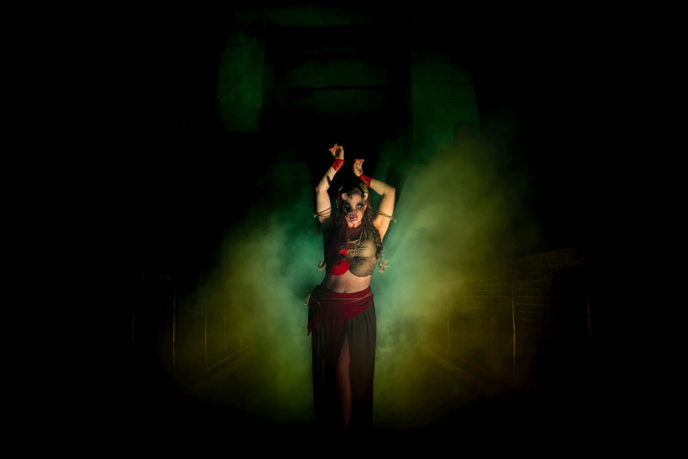 Halloween Horror Nights 5 characters