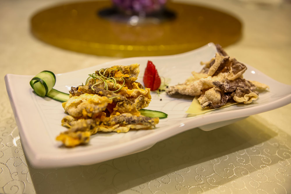 crispy-fish-skin-feng-shui-inn