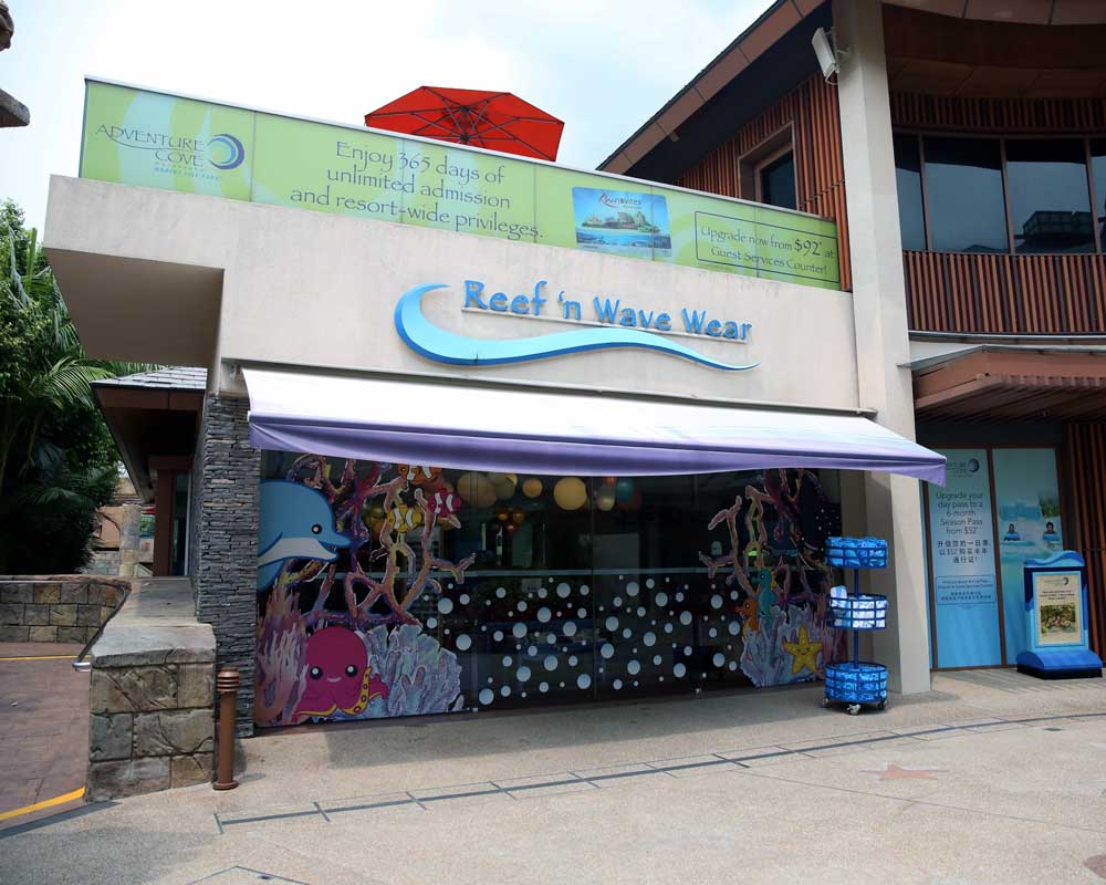 Adventure Water Cove Reef Wave Wear