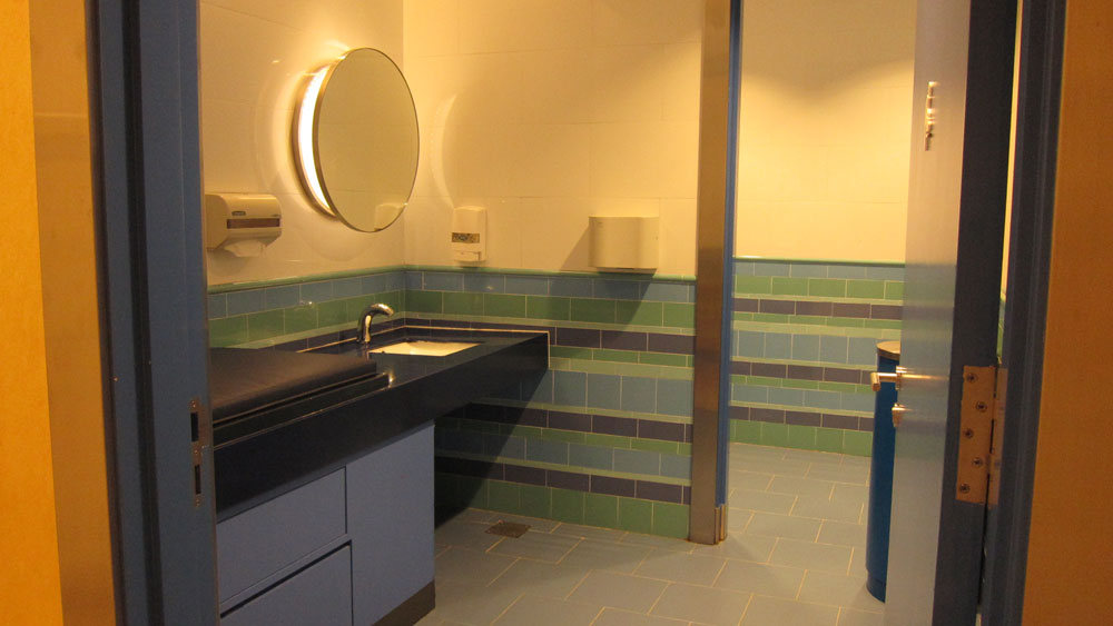 nursing-room-seaa-changing