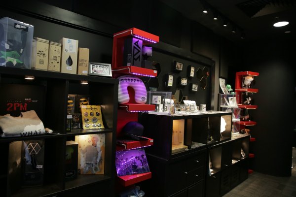 K-live sentosa merchandise