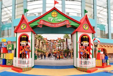 A Universal Christmas 2018